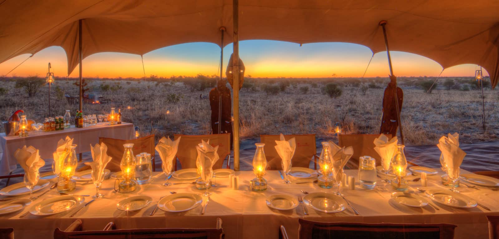 Guest dinner with a view on a Pride of Africa mobile safari